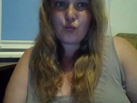 ParisMimi online show from June 2026 11:31:02 PM