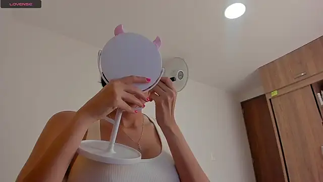 misstoya online show from March 2025 01:16:01 AM