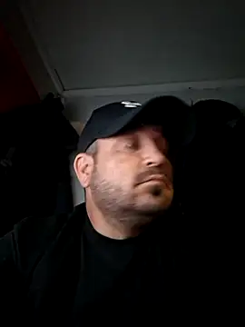 Snapshot of Futacisu chatting on October 2025 03:54:02 AM Futacisu online show from October 2025 03:54:02 AM