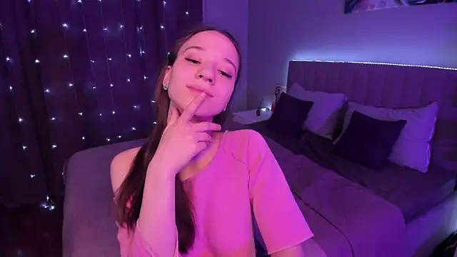 StaceySunny online show from December 2024 07:52:02 PM