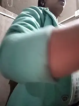 Snapshot of Angel-life chatting on December 2024 05:01:01 AM Angel-life online show from December 2024 05:01:01 AM