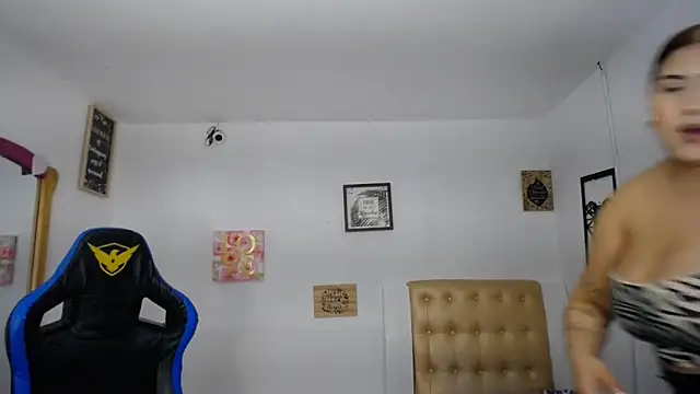 MadinsonCopper online show from January 2025 09:23:02 PM