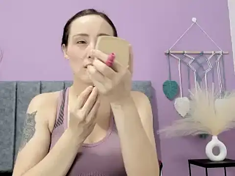 IberianMoonMK online show from January 2025 06:17:02 PM