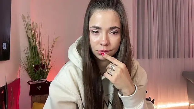 Mika Miller online show from January 2026 02:38:01 AM