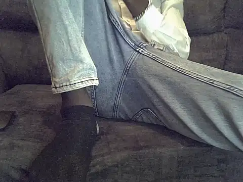 Delicious-D online show from February 2025 08:21:01 PM