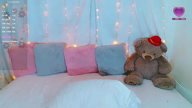 Snapshot of AlanaBekeer chatting on February 2026 10:24:02 PM AlanaBekeer online show from February 2026 10:24:02 PM