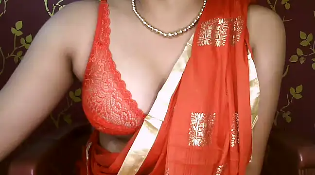 Snapshot of VR_here_4U chatting on December 2024 05:01:02 PM VR here 4U online show from December 2024 05:01:02 PM