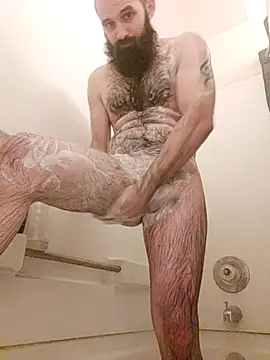 hungandnerdy420 online show from November 2025 07:58:01 PM