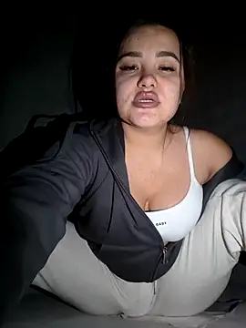 Snapshot of stacy_stoone chatting on December 2024 01:09:02 PM stacy stoone online show from December 2024 01:09:02 PM