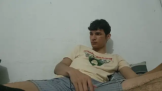 Paulhot018 online show from March 2025 04:17:02 AM