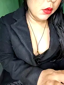 Snapshot of Pratibha_ji chatting on December 2024 03:43:02 PM Pratibha ji online show from December 2024 03:43:02 PM