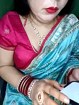 Snapshot of Pratibha_ji chatting on January 2025 08:43:02 AM Pratibha ji online show from January 2025 08:43:02 AM