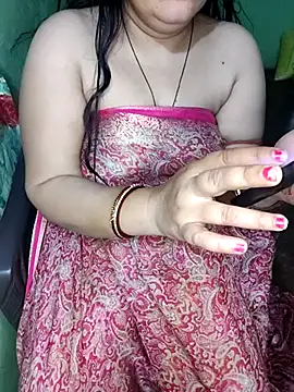 Snapshot of Pratibha_ji chatting on February 2025 07:21:01 PM Pratibha ji online show from February 2025 07:21:01 PM