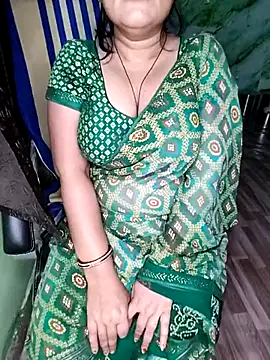 Snapshot of Pratibha_ji chatting on October 2025 08:15:02 AM Pratibha ji online show from October 2025 08:15:02 AM