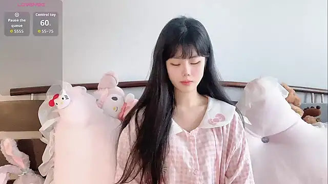 Qedgjwyz1 online show from April 2026 10:43:01 AM