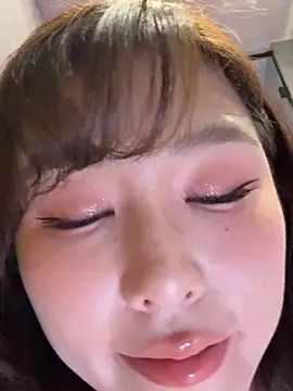 Snapshot of Momoever123456 chatting on June 2026 01:59:02 PM Momoever123456 online show from June 2026 01:59:02 PM
