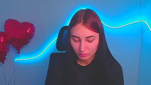 Jennifer Blum online show from March 2025 09:22:01 PM