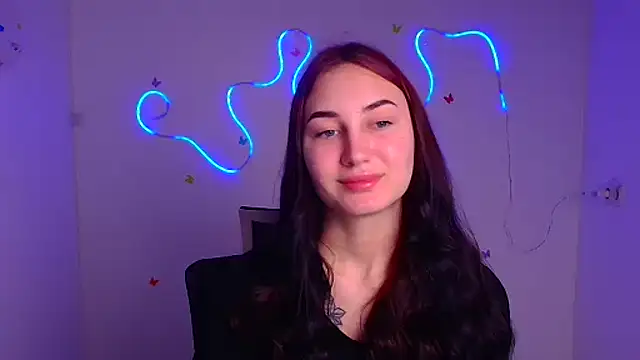 Jennifer Blum online show from March 2025 06:02:02 AM