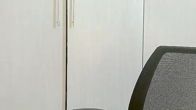 Destiny Desire online show from March 2026 04:48:01 PM