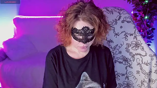 Snapshot of Sexy-Housewife chatting on January 2025 07:49:02 PM Sexy-Housewife online show from January 2025 07:49:02 PM