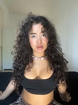 Marie Rose online show from October 2025 07:12:01 PM