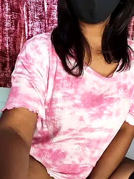 juhicpl143 online show from February 2026 10:55:02 AM