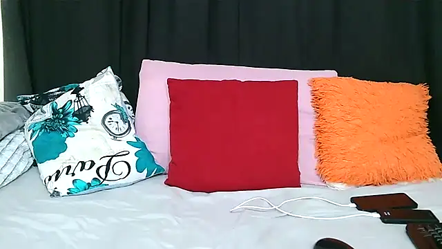 DIRTYTALKINQUEEN online show from March 2025 10:04:02 PM