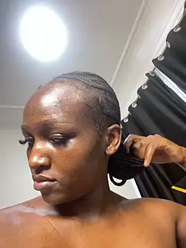 Curvixx online show from February 2026 11:03:01 AM