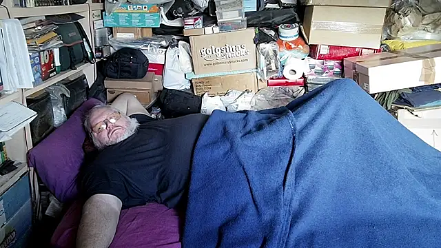 hadeszeuss2 online show from December 2025 02:54:01 PM