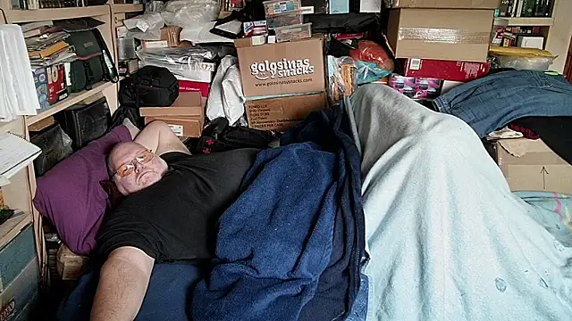 hadeszeuss2 online show from February 2026 03:05:02 PM