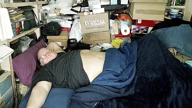 hadeszeuss2 online show from February 2026 06:14:01 PM