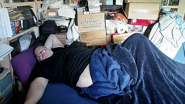 hadeszeuss2 online show from February 2026 03:01:01 PM