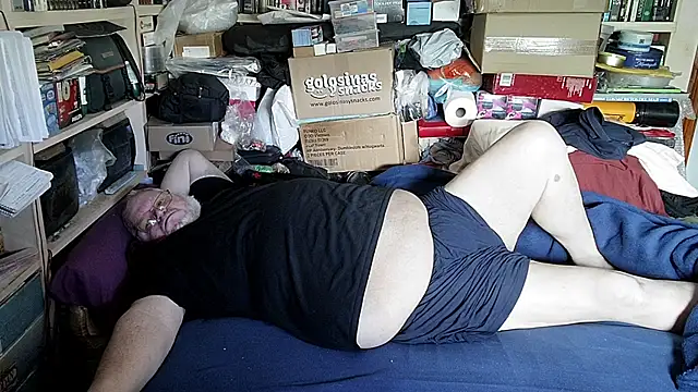 hadeszeuss2 online show from April 2026 01:23:02 PM