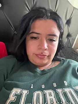 Devilsweet17 online show from May 2026 09:11:02 PM