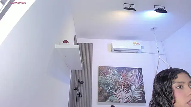 emma alice  online show from October 2025 12:04:02 PM