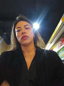 Karen San Miguel online show from March 2026 10:13:02 PM