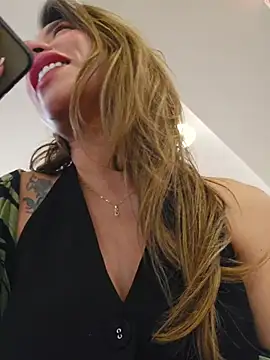 Karen San Miguel online show from March 2026 06:24:02 PM