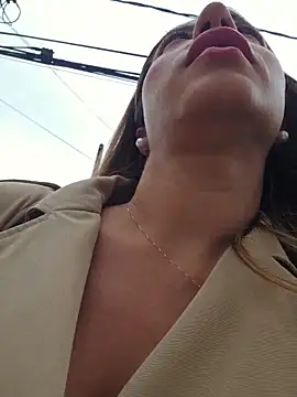 Karen San Miguel online show from April 2026 09:01:01 PM