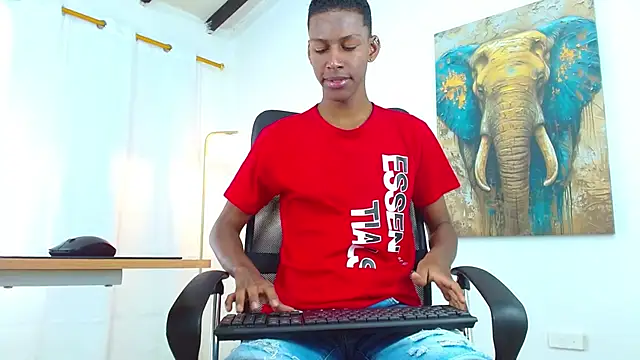 maiki18  online show from September 2025 02:07:02 PM