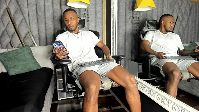 JamesParck online show from February 2026 08:20:01 PM