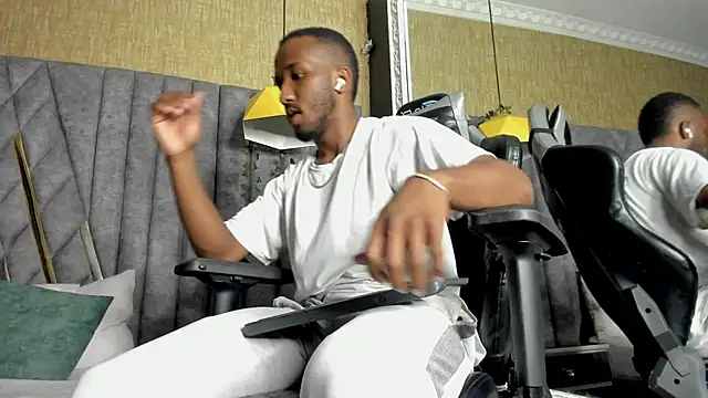 JamesParck online show from March 2026 11:00:02 PM