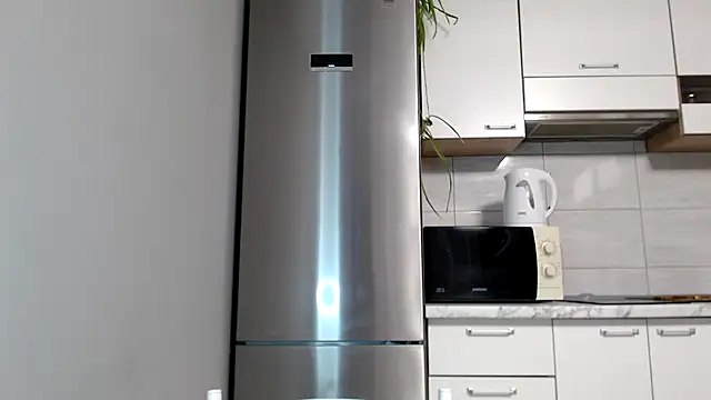 SierraSky  online show from September 2025 05:04:02 PM