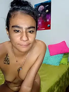 Snapshot of Leslly_ chatting on December 2024 09:52:01 AM Leslly online show from December 2024 09:52:01 AM