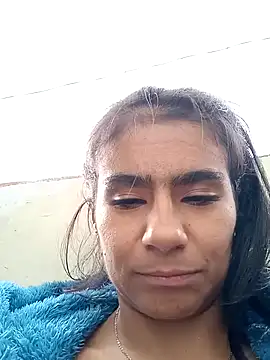 Snapshot of Leslly_ chatting on January 2025 03:02:02 PM Leslly online show from January 2025 03:02:02 PM