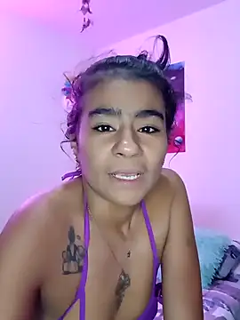 Snapshot of Leslly_ chatting on January 2025 10:17:02 AM Leslly online show from January 2025 10:17:02 AM