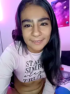 Snapshot of Leslly_ chatting on February 2025 09:41:01 AM Leslly online show from February 2025 09:41:01 AM