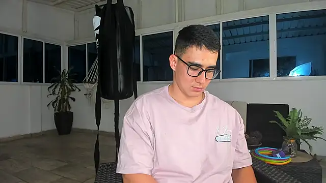 owengray2n online show from December 2024 01:34:01 AM