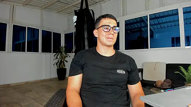 owengray2n online show from December 2024 12:57:02 AM