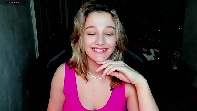 Sinty Noria online show from March 2025 04:13:01 AM