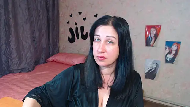 JillStevens online show from October 2025 02:56:02 AM